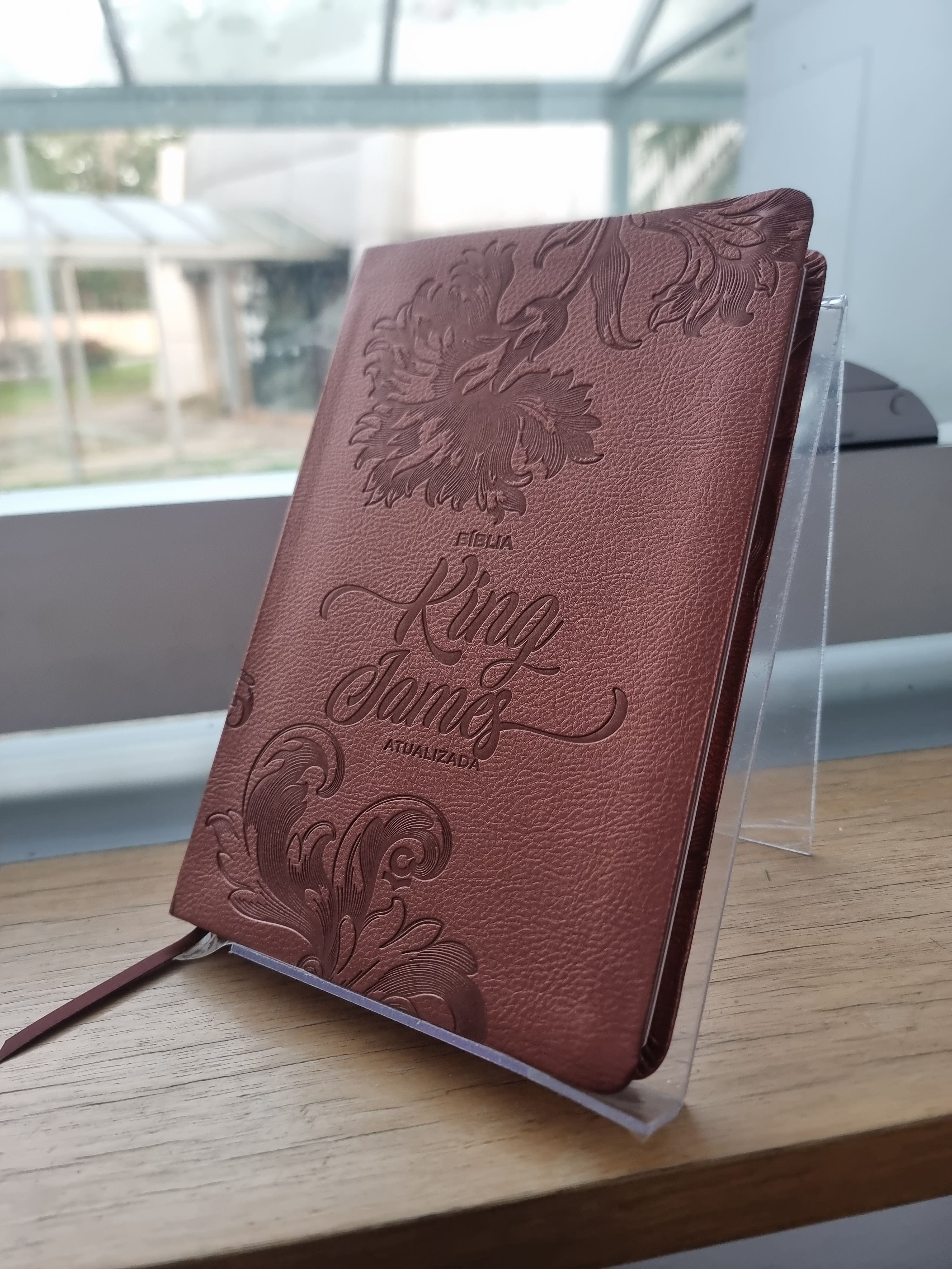 Bíblia King James Atualizada Slim - Cobre