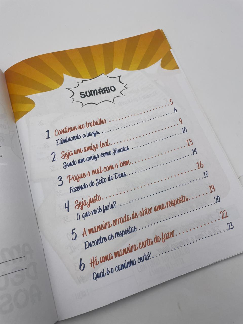 Revista EBD N01 - Juniores (9 a 11 anos) - Amamos a Deus e Uns aos Outros - ALUNO